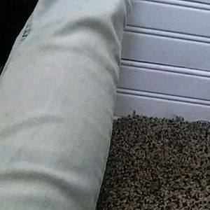 Meet your Posher, Ava